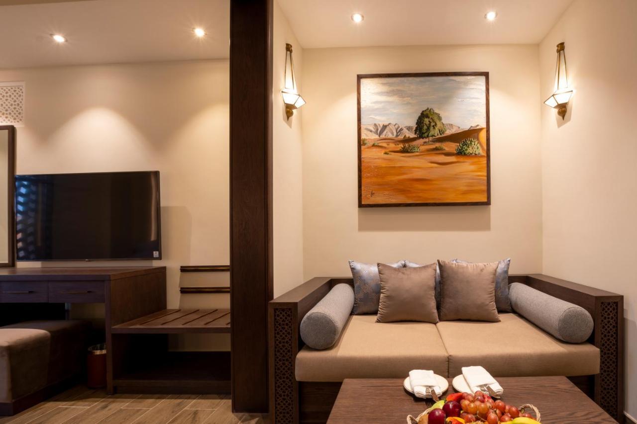 Al Badayer Retreat By Sharjah Collection Hotell Margham Eksteriør bilde A suite at the hotel