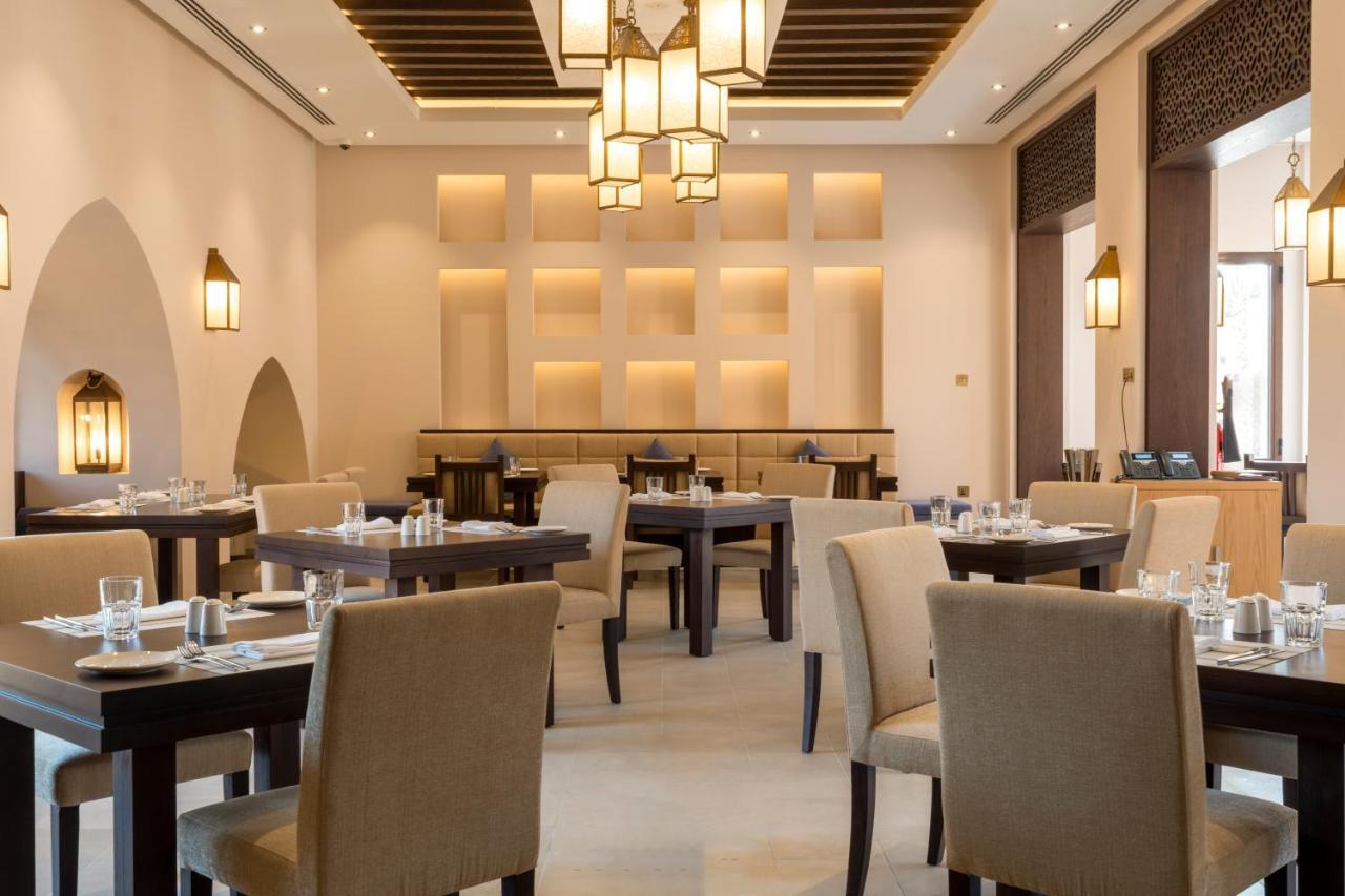 Al Badayer Retreat By Sharjah Collection Hotell Margham Eksteriør bilde The restaurant at the Ritz-Carlton, Bahrain
